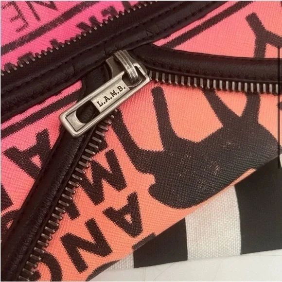 LAMB PVC Clutch - Picture 3 of 13